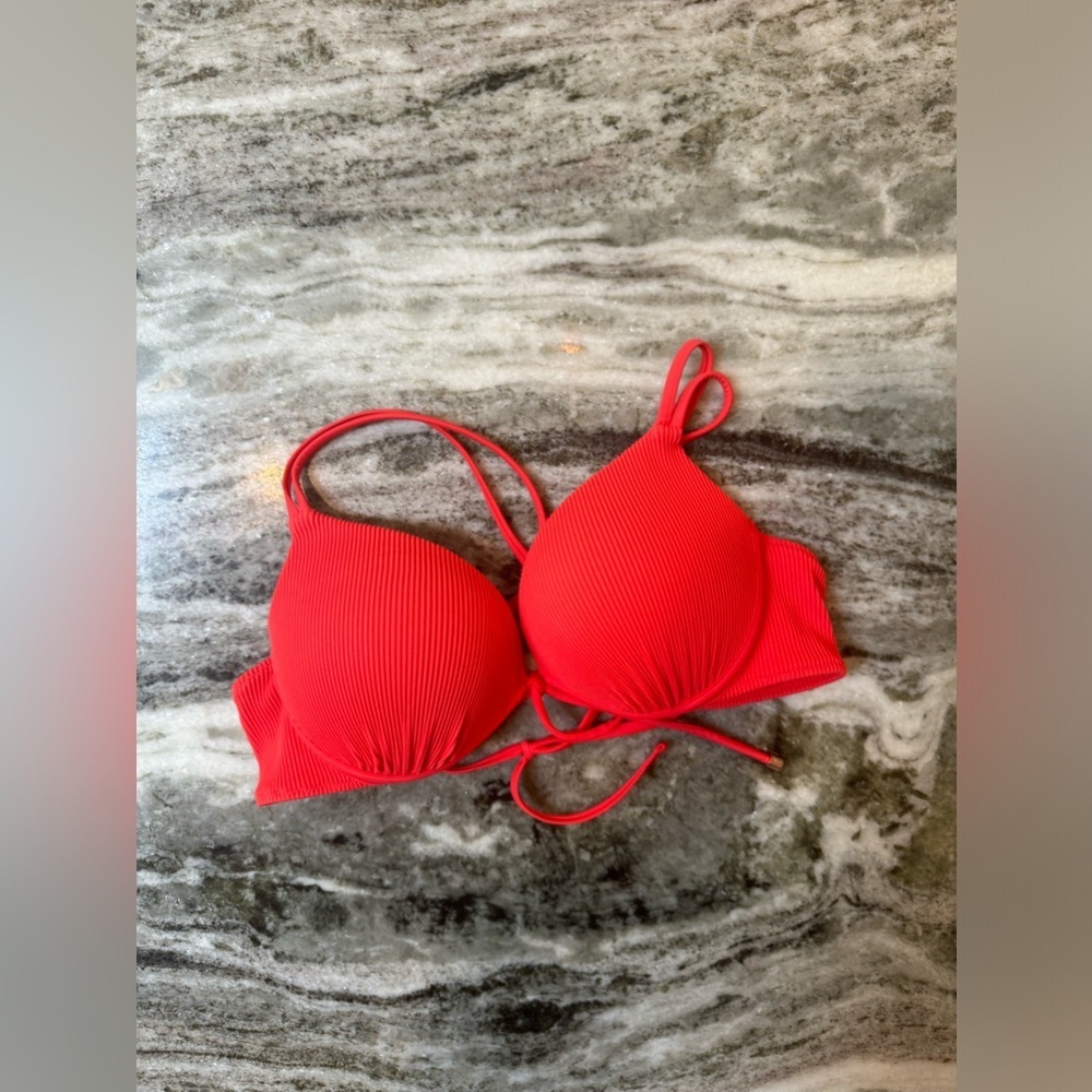 Shade & Shore Red Bikini Top